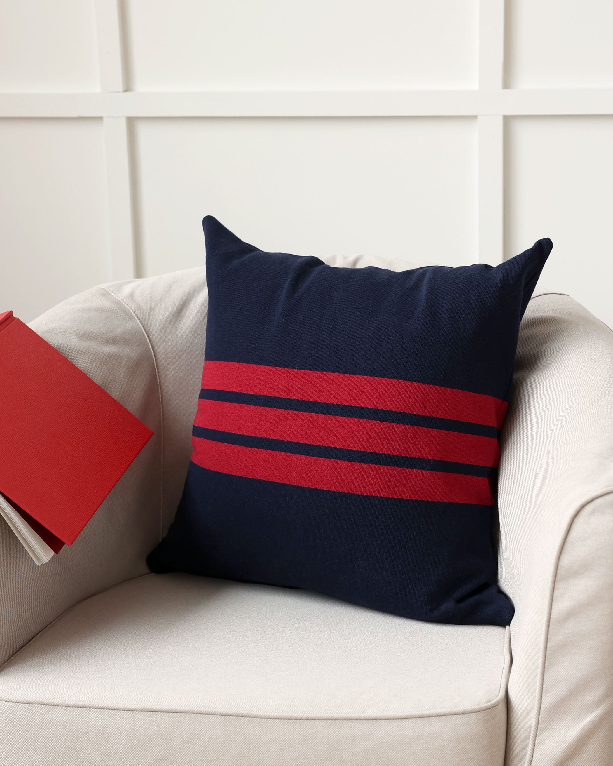 Made in Canada 100% Cotton Brackley Cushion Cover Scarlet and Navy - Province of Canada