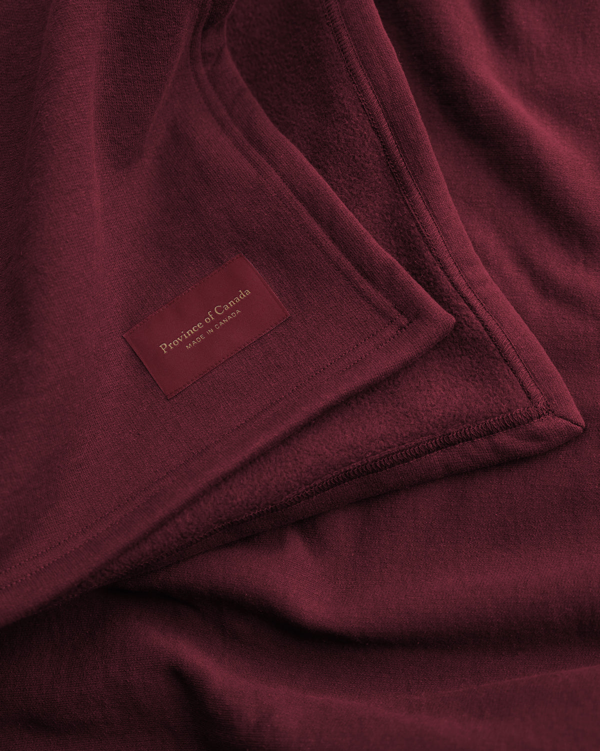 Made in Canada Fleece Sweater Blanket Burgundy - Province of Canada