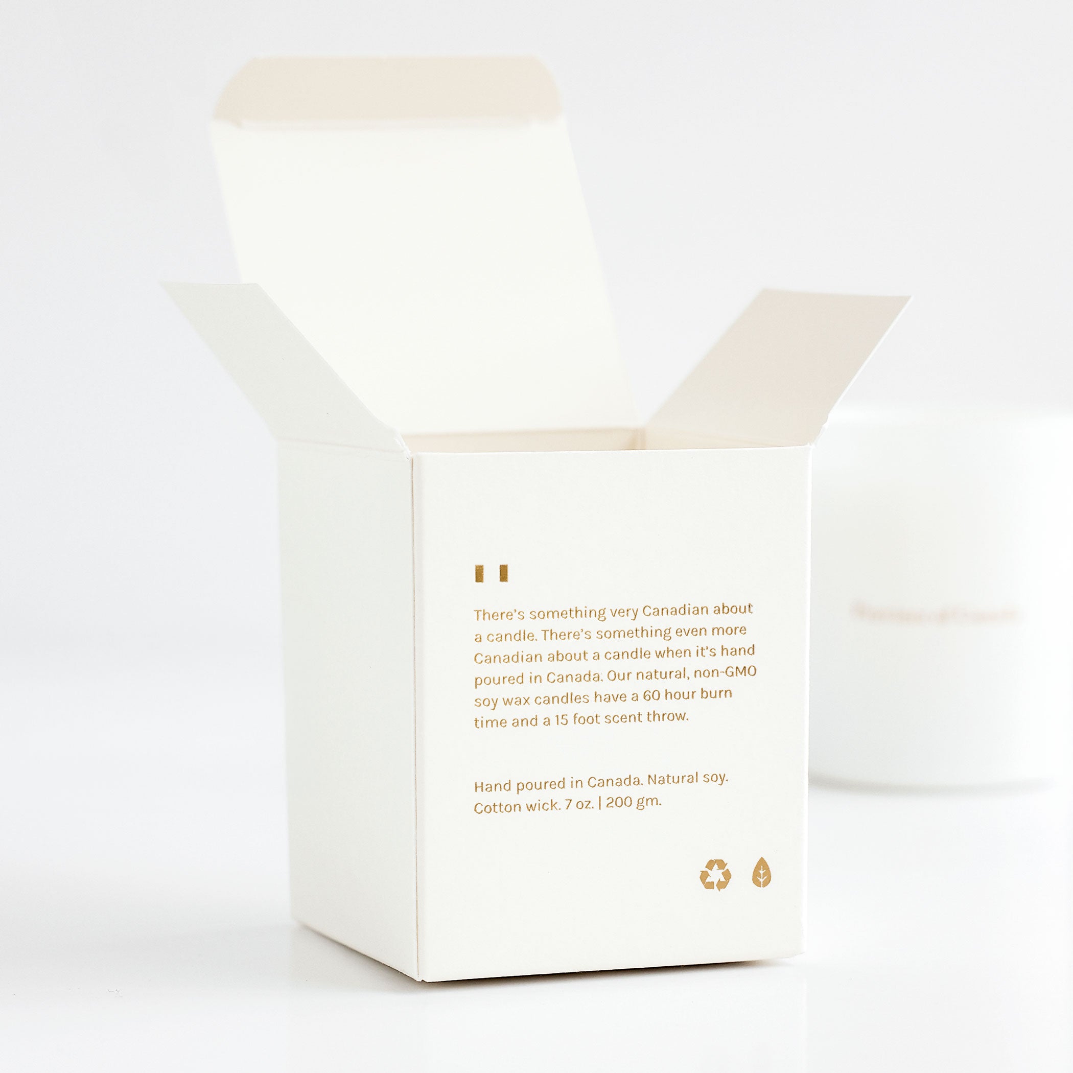Made in Canada Happy Place Candle - Province of Canada