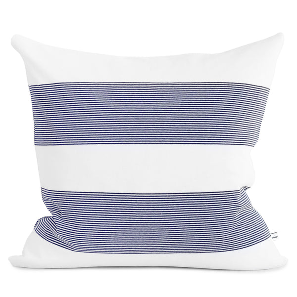 Made in Canada 100% Cotton Brant White and Navy 20 x 20 Cushion Cover - Province of Canada