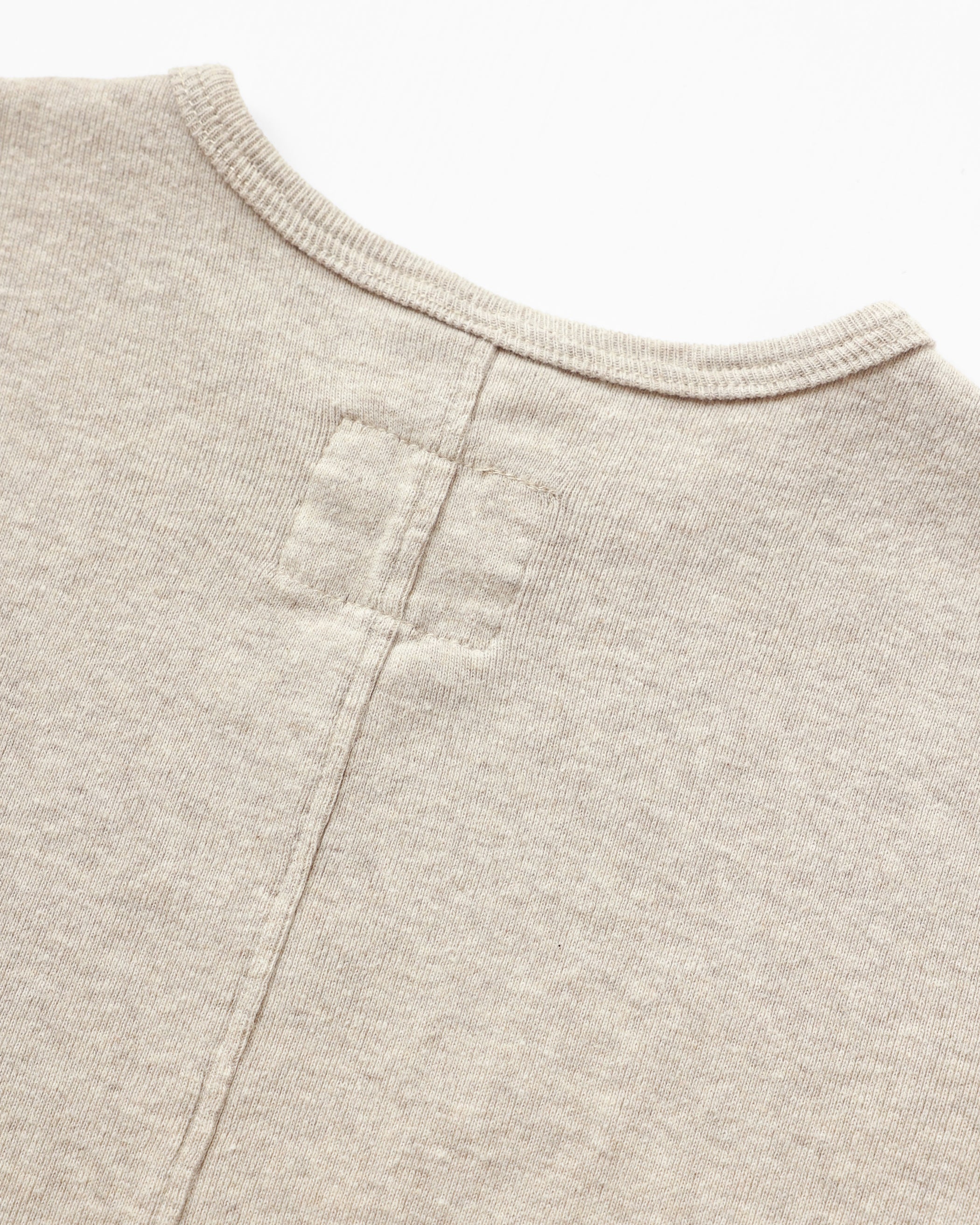 Made in Canada Fitted Rib Tee Oatmeal 100% Organic Cotton - Province of Canada