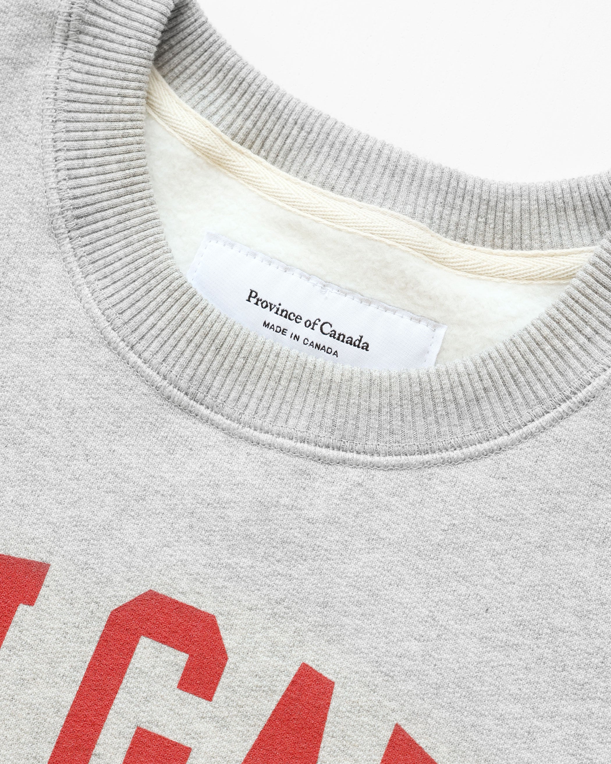 Made in Canada Calgary Fleece Sweatshirt Heather Grey - Unisex - Province of Canada
