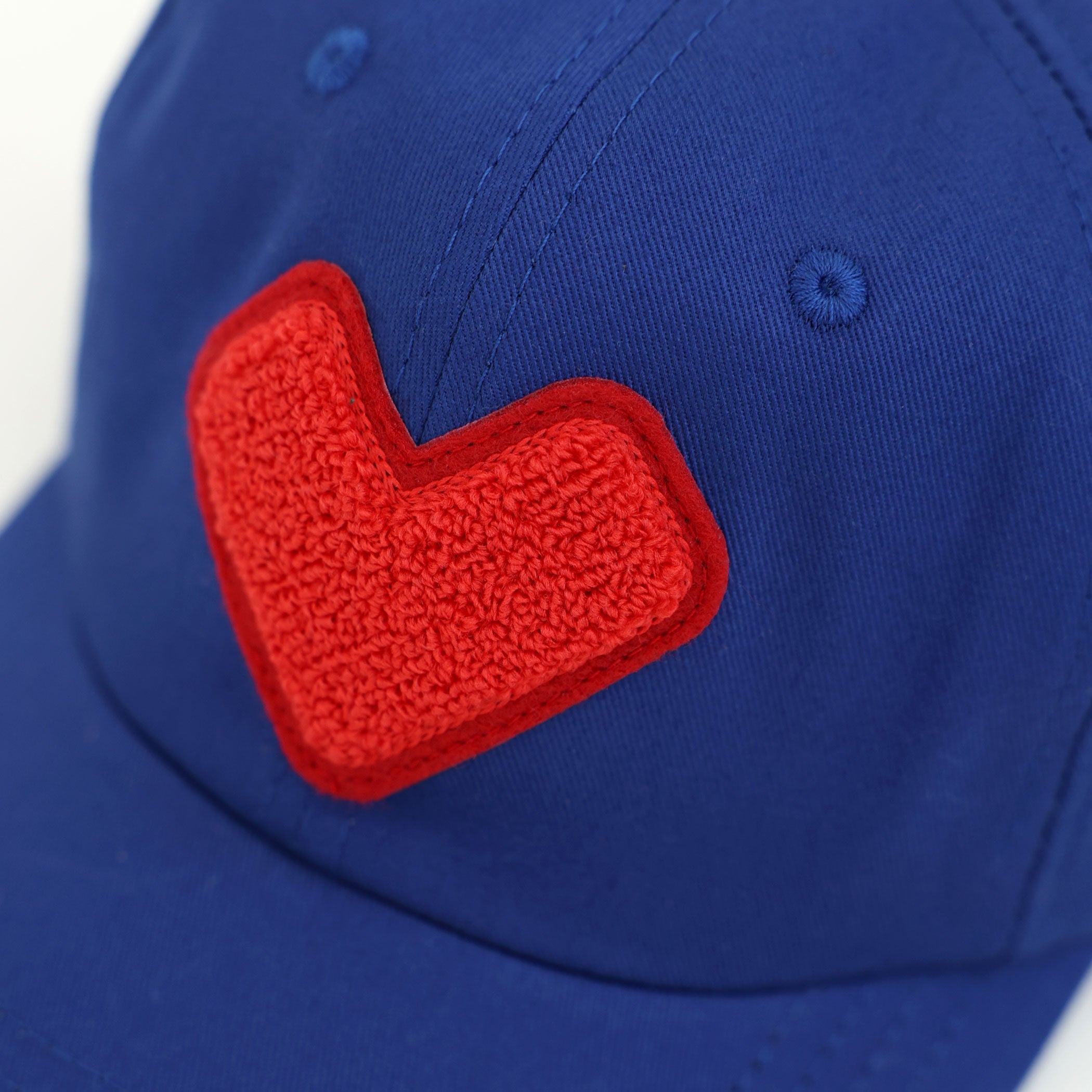 Heart Baseball Hat Royal – Province of Canada