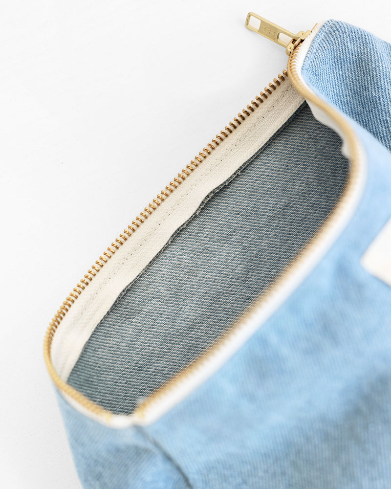 Denim Pouch – Province of Canada