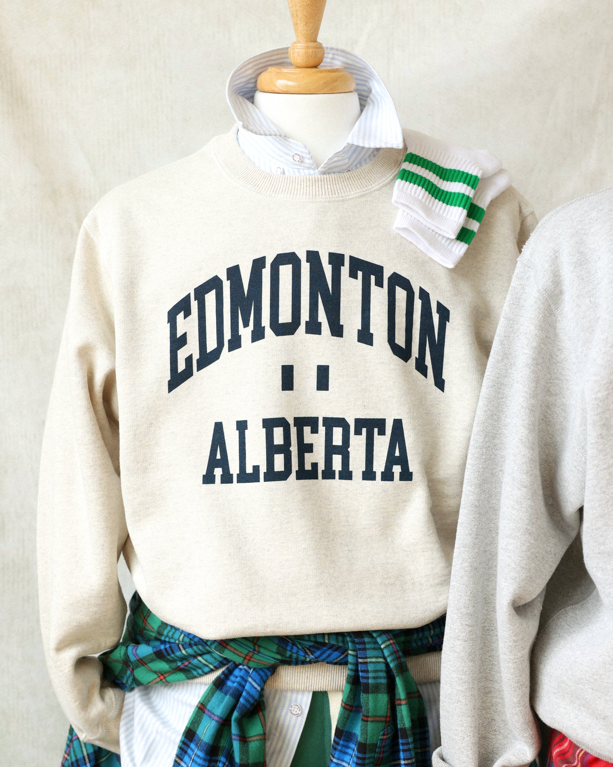 Edmonton Fleece Sweatshirt Eggshell - Unisex – Province of Canada