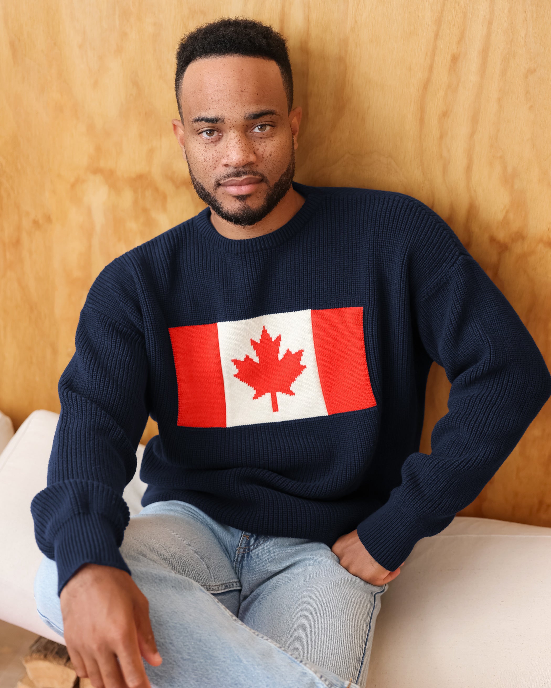 Made in Canada Cotton Canada Flag Cotton Knit Sweater - Unisex - Province of Canada 