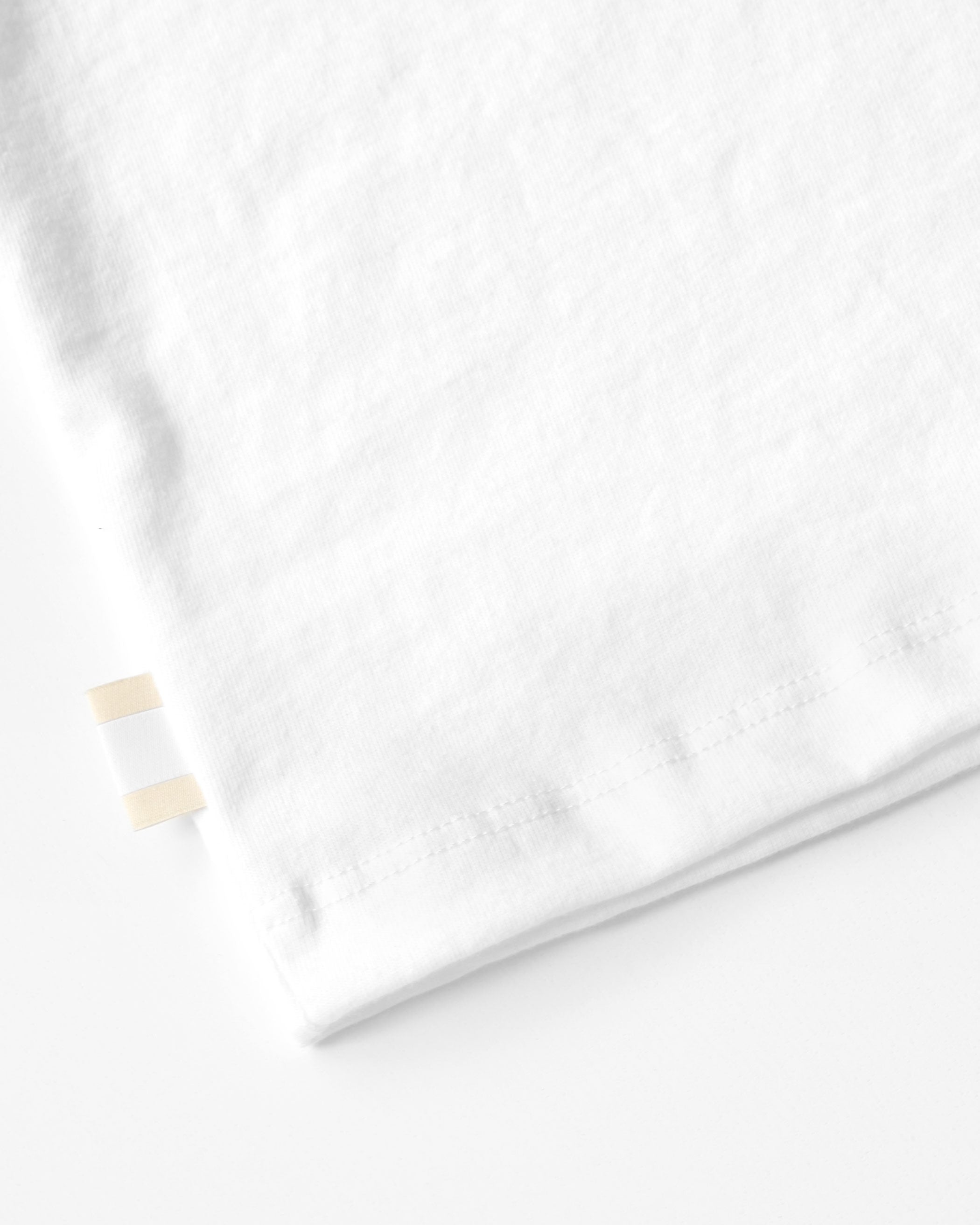 Made in Canada 100% Organic Cotton La Canadienne Tee White - Womens - Province of Canada 