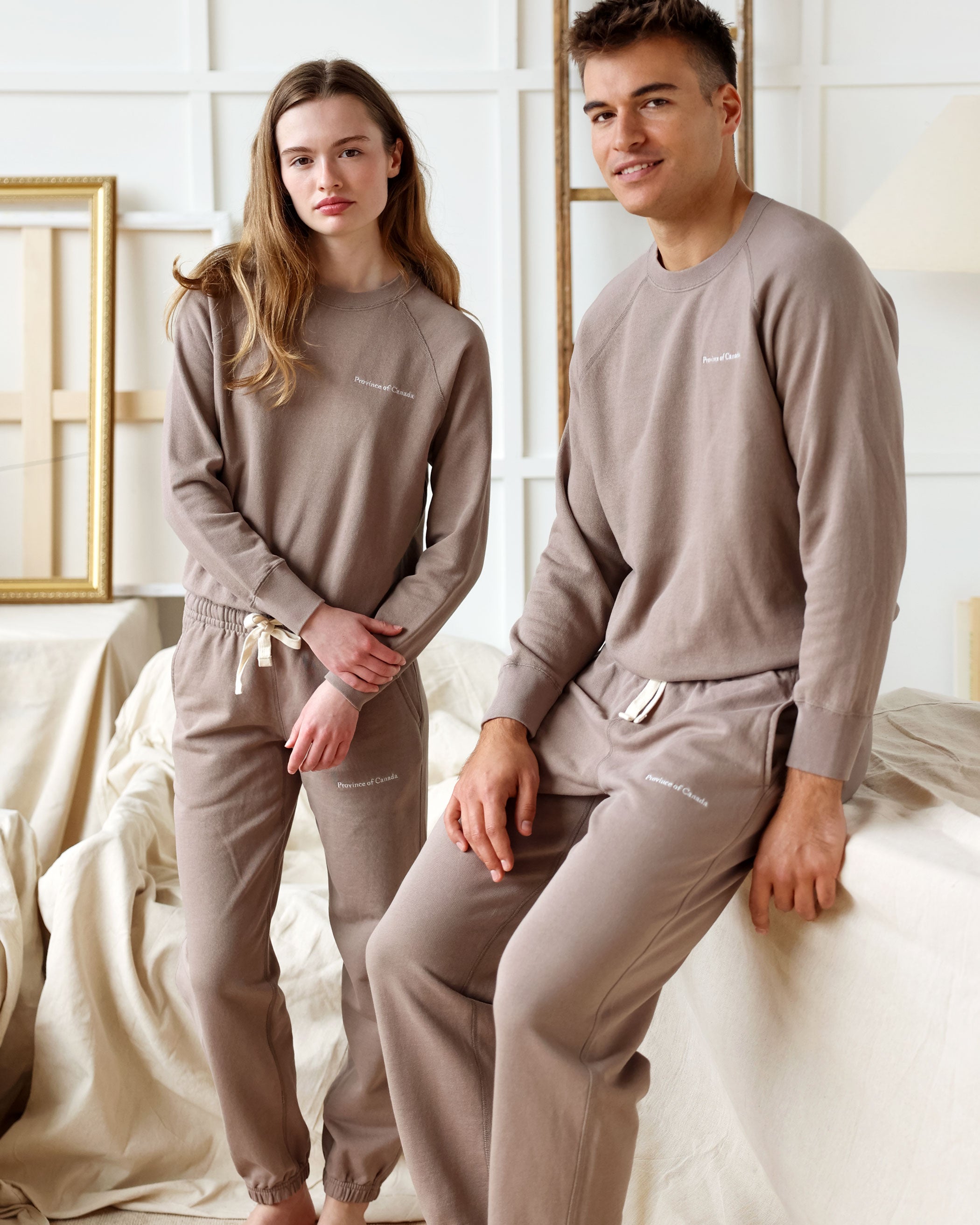 Made in Canada Relaxed French Terry Sweatpant Mocha 100% Cotton - Unisex - Province of Canada
